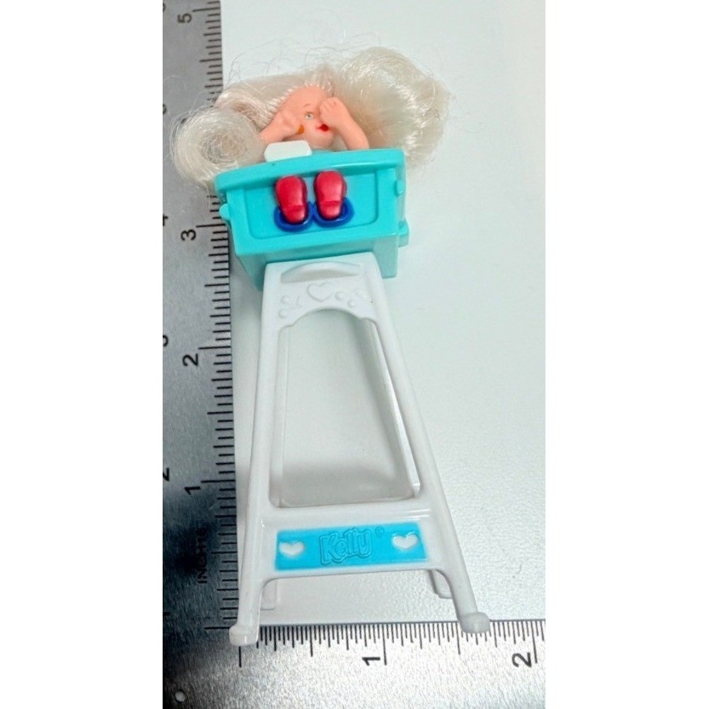 Vintage 1998 Barbie Eatin' Fun Kelly McDonald's Happy Meal Toy Working 4" - Picture 5 of 5
